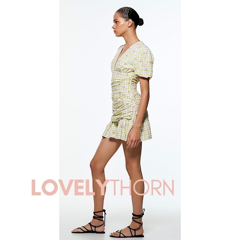 ZARA // floral checkered print plunge puff sleeve draped mini dress - Picture 6 of 13